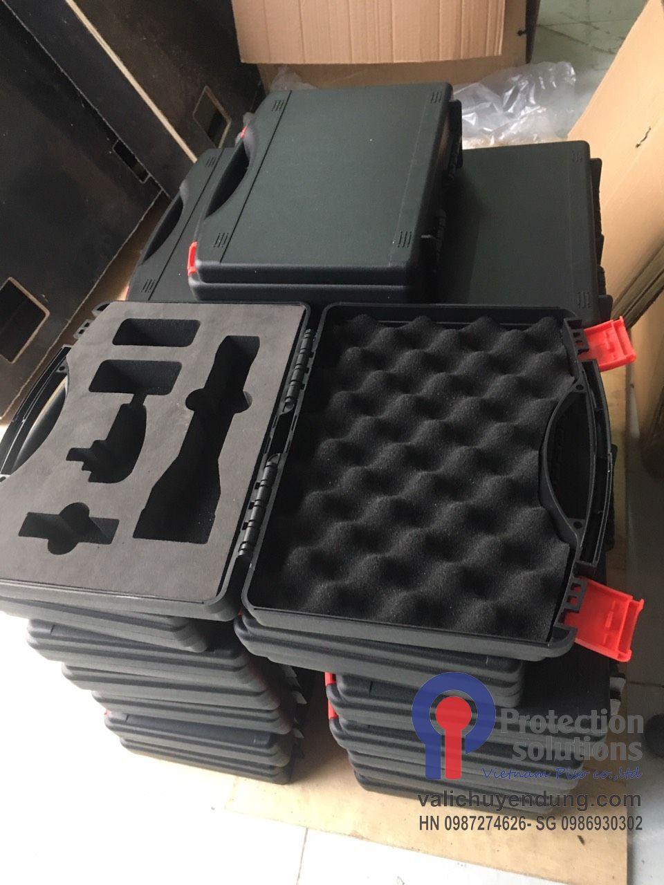 vali-nhựa-chống-sốc-phổ-thông