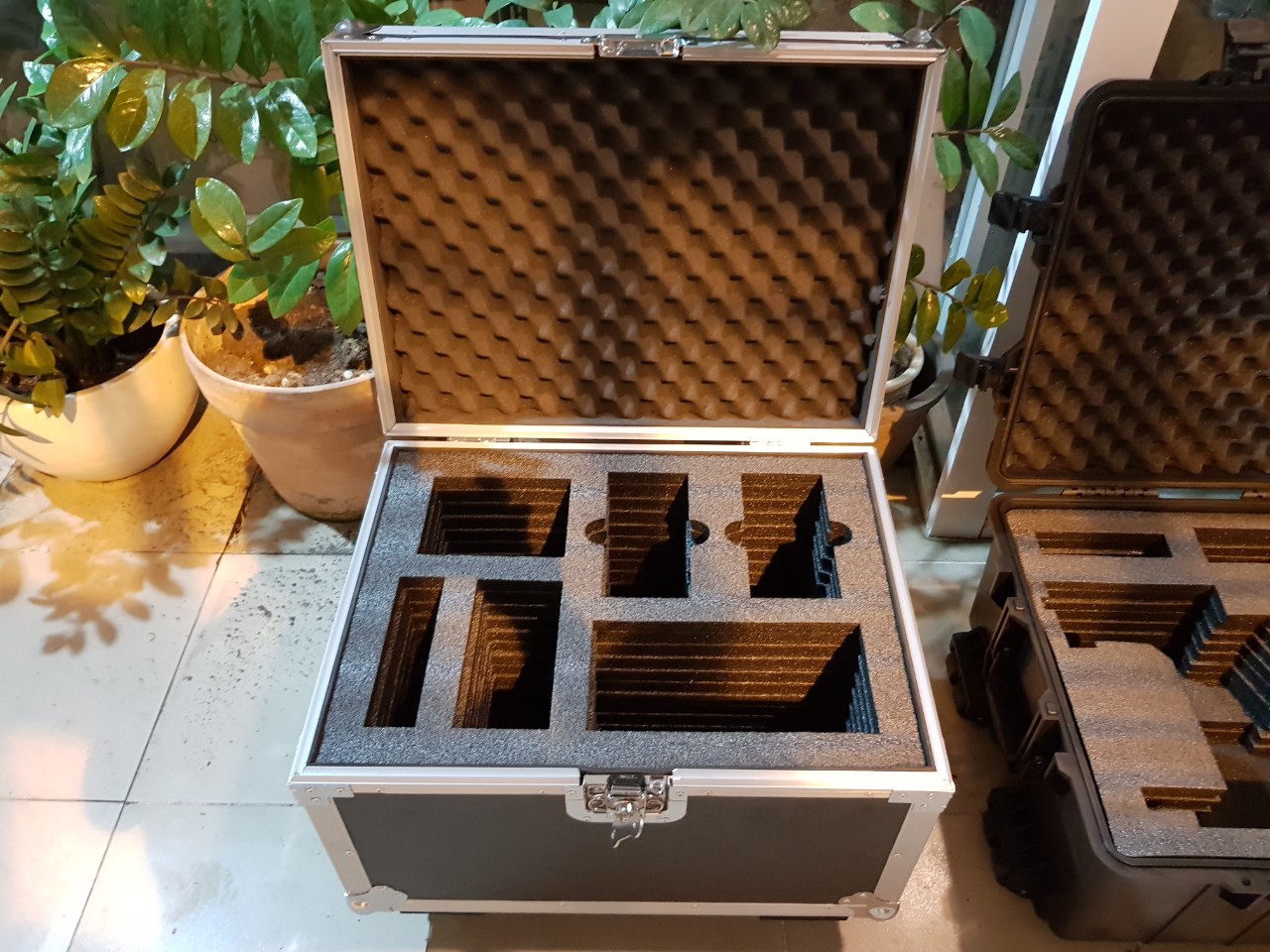 thùng đựng thiết bị chuyên dụng